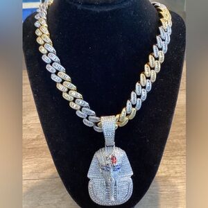 Men 14 Gold Plated Egyptia Pendant+Chain
17mm 22Inch